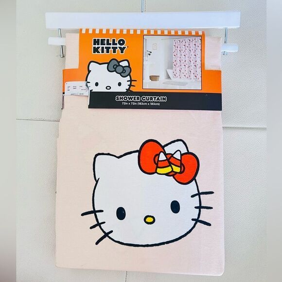 Hello Kitty Halloween Shower Curtain - Picture 1 of 3